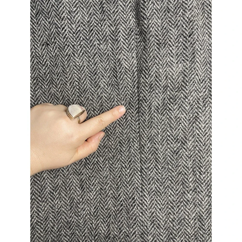 Harris Tweed Gray Herringbone Sport Coat 100% Scottish Wool VTG USA‎
